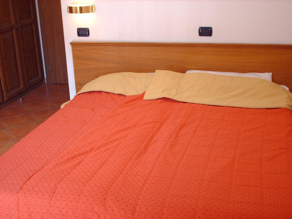 Casalpina Don Barra Hotel Pragelato Eksteriør billede