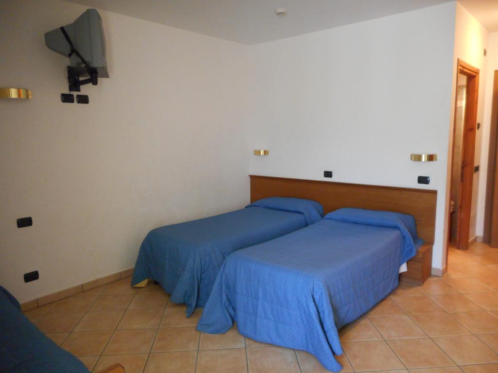 Casalpina Don Barra Hotel Pragelato Eksteriør billede