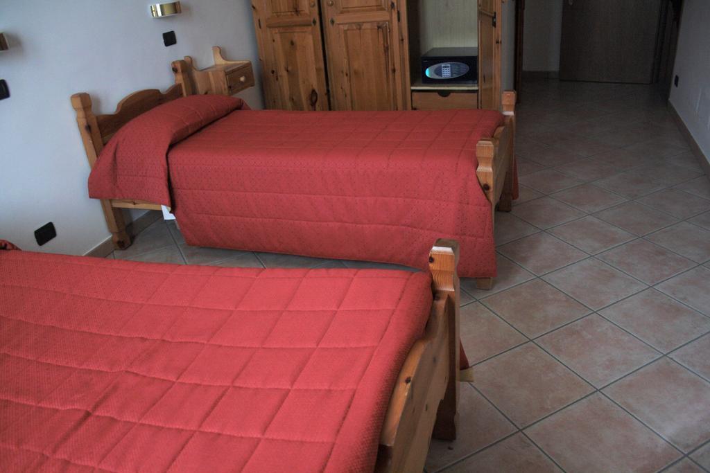 Casalpina Don Barra Hotel Pragelato Eksteriør billede
