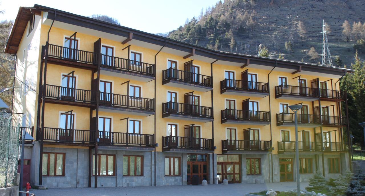 Casalpina Don Barra Hotel Pragelato Eksteriør billede